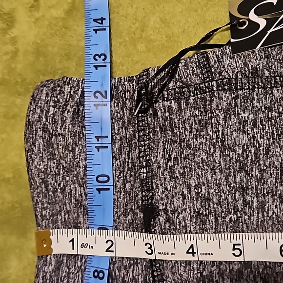 Splash Bottoms Juniors Heathered Black White Bike Shorts Side Pockets Athletic M - Picture 4 of 10